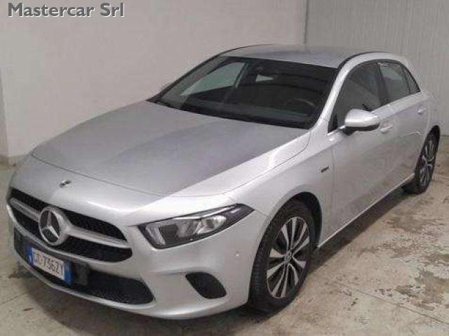 MERCEDES-BENZ A 250 e eq-power Business Extra auto - GC736ZY