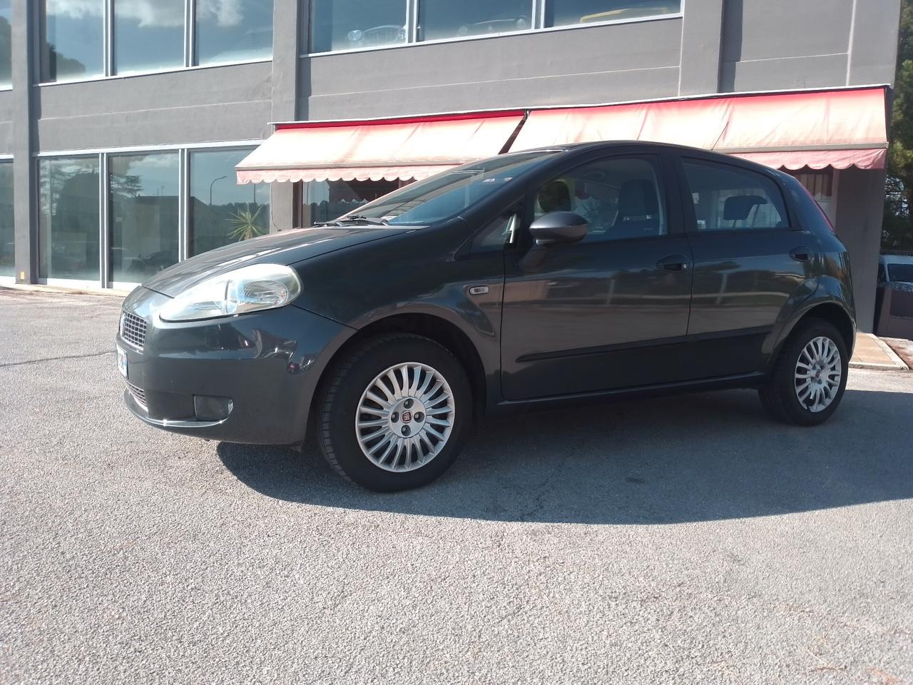 Fiat Grande Punto 1.4 5 porte Active Natural Power