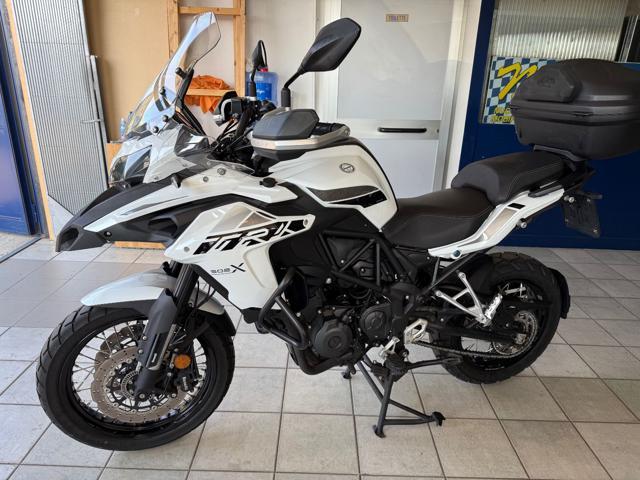 BENELLI TRK 502 502 X