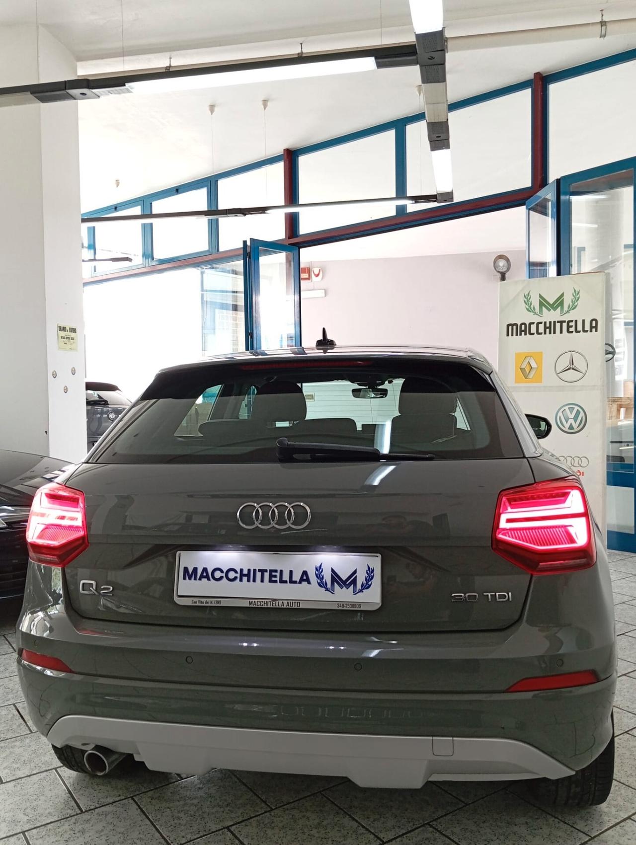 Audi q2 1.6 tdi Admired anno 11/2018 fari full led cerchi da 18” cambio automatico