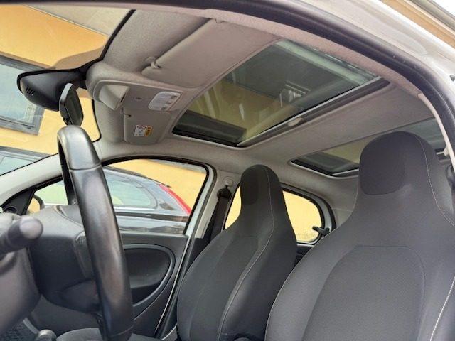 SMART ForFour EQ Prime TETTO PANORAMICO