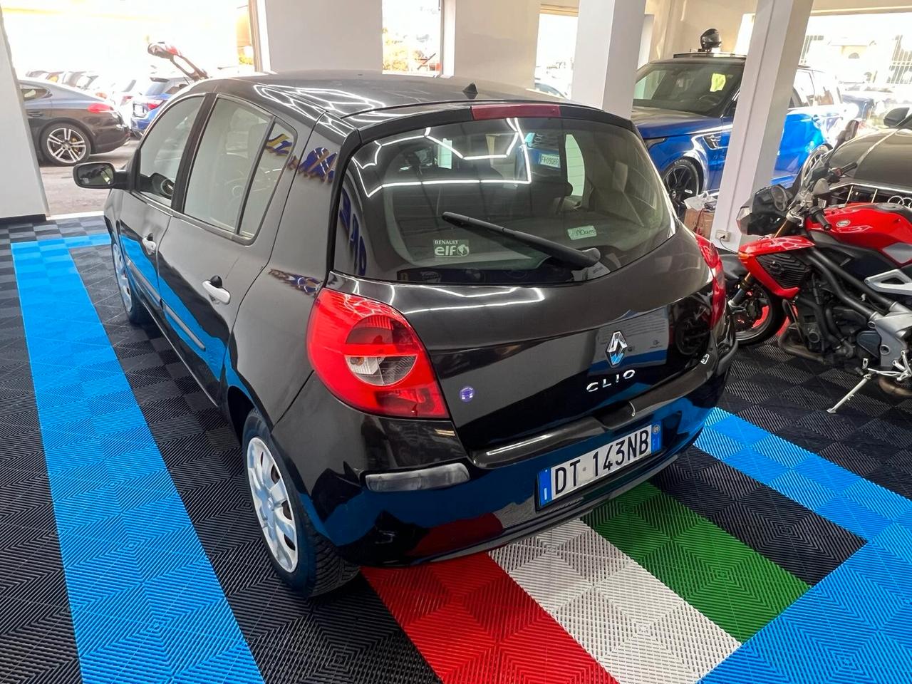Renault Clio 1.2 16V 5 porte Le Iene -OK Neopatentati