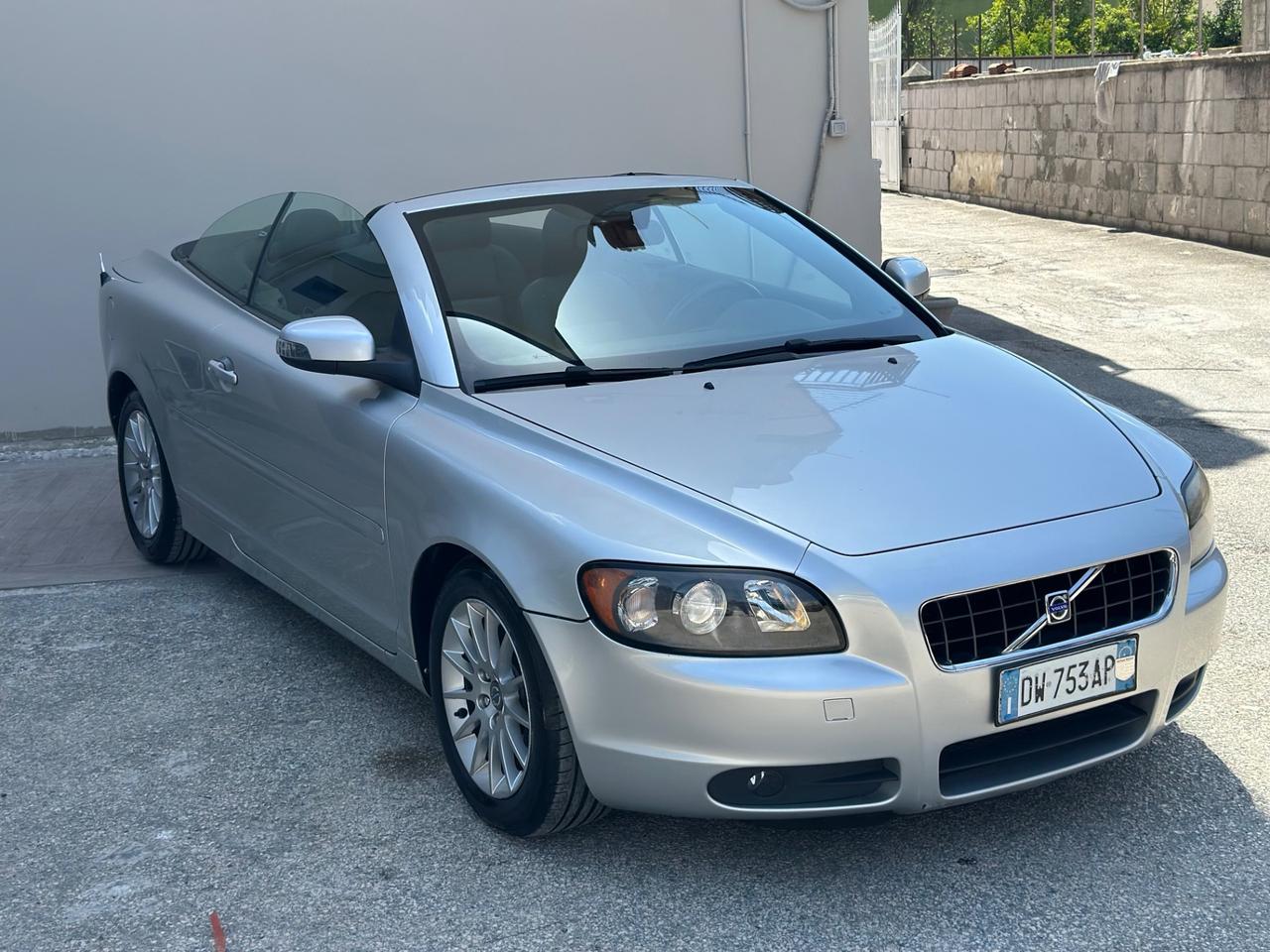Volvo C70 2.0 Diesel 136cv Summum My 2009