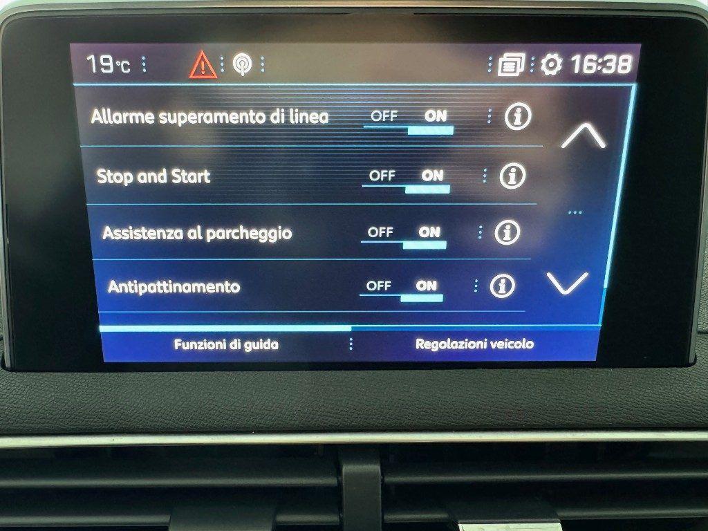 Peugeot 3008 BlueHDi 130cv Navi Cockpit Carplay Soli 90000 km