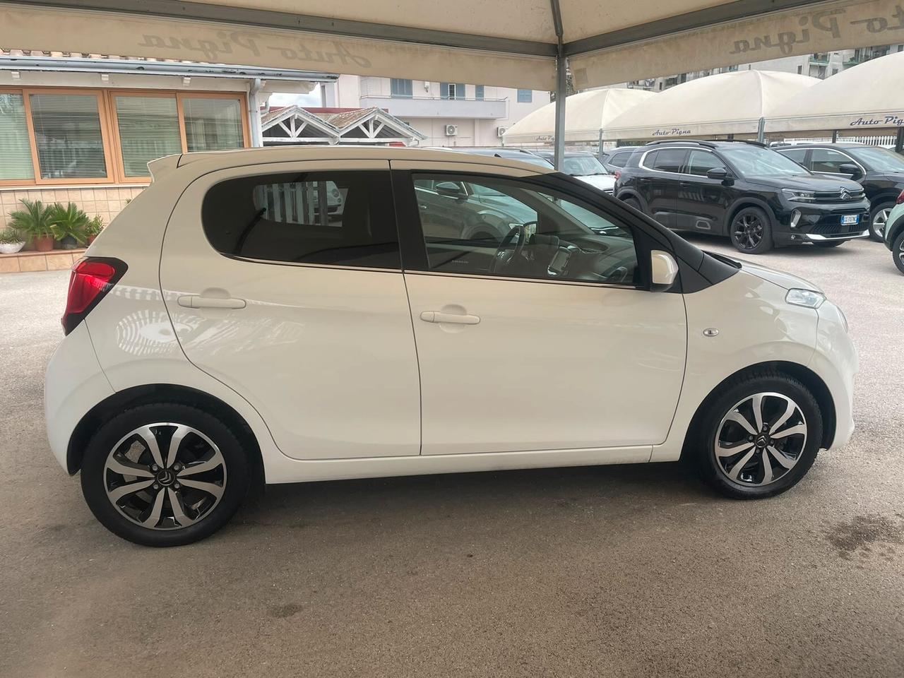 Citroen C1 PureTech 82 5 porte Shine