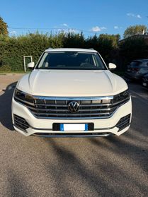 Volkswagen Touareg 3.0 V6 TDI - 4X4 - PELLE - NAV. -