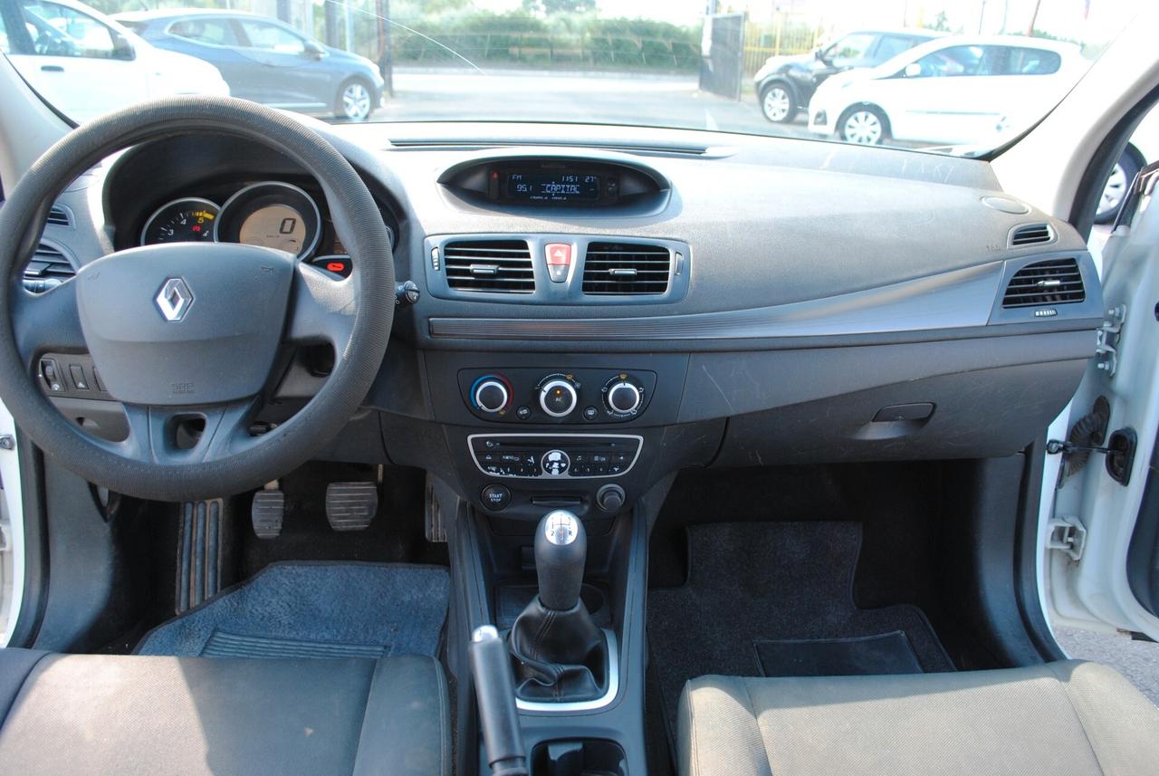 Renault Megane 1.5 dCi 90CV Attractive