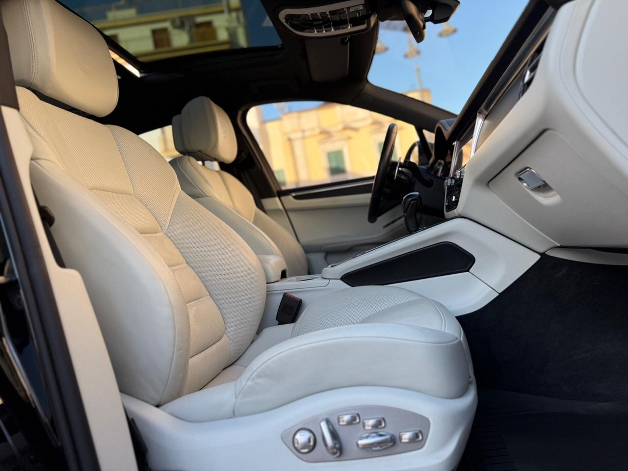 Porsche Macan 2.0 T 265 Cv TETTO BOSE SCARICHI