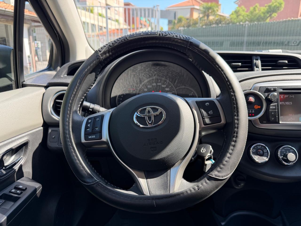 Toyota Yaris 1.3 Neopatentati Euro 5