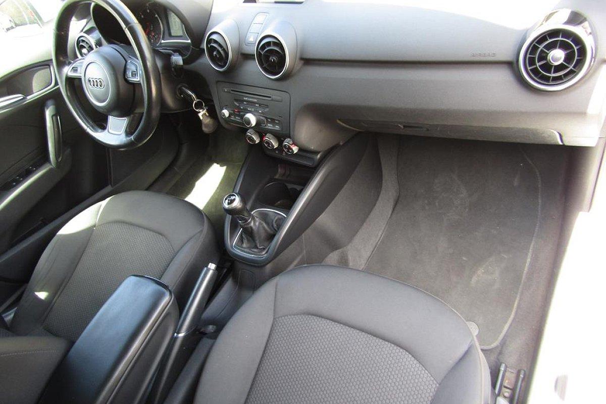 AUDI A1 SPB 1.6 TDI 105 CV Ambition