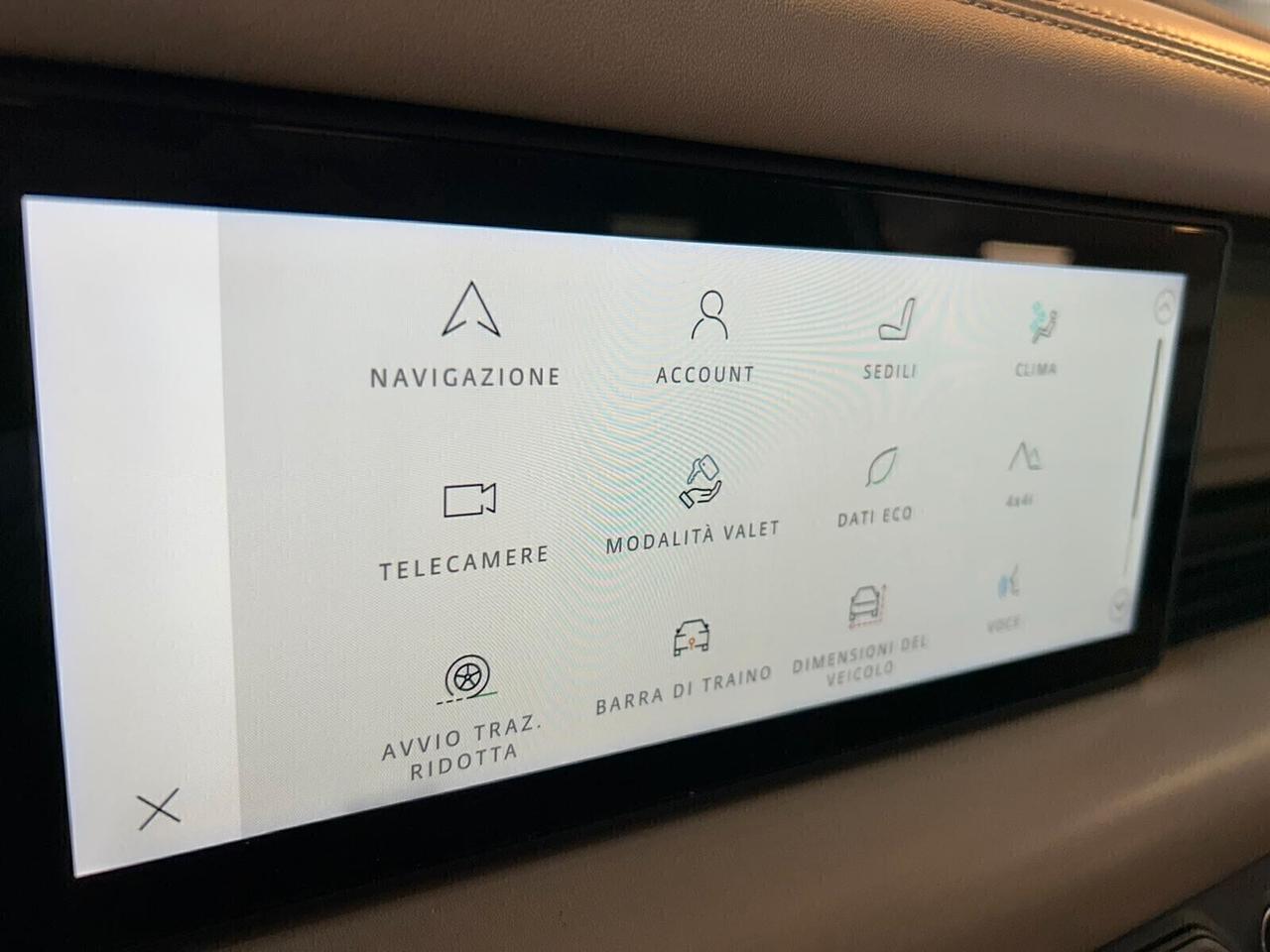 Land Rover Defender 110 HSE 3.0D I6 300 CV AWD Auto MHEV