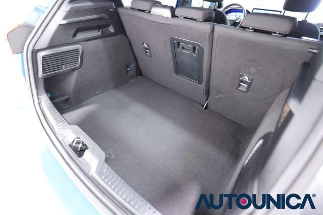 FORD Focus 1.0 ECOBOOS HYBRID 155 CV POWERSHIFT ST-LINE X