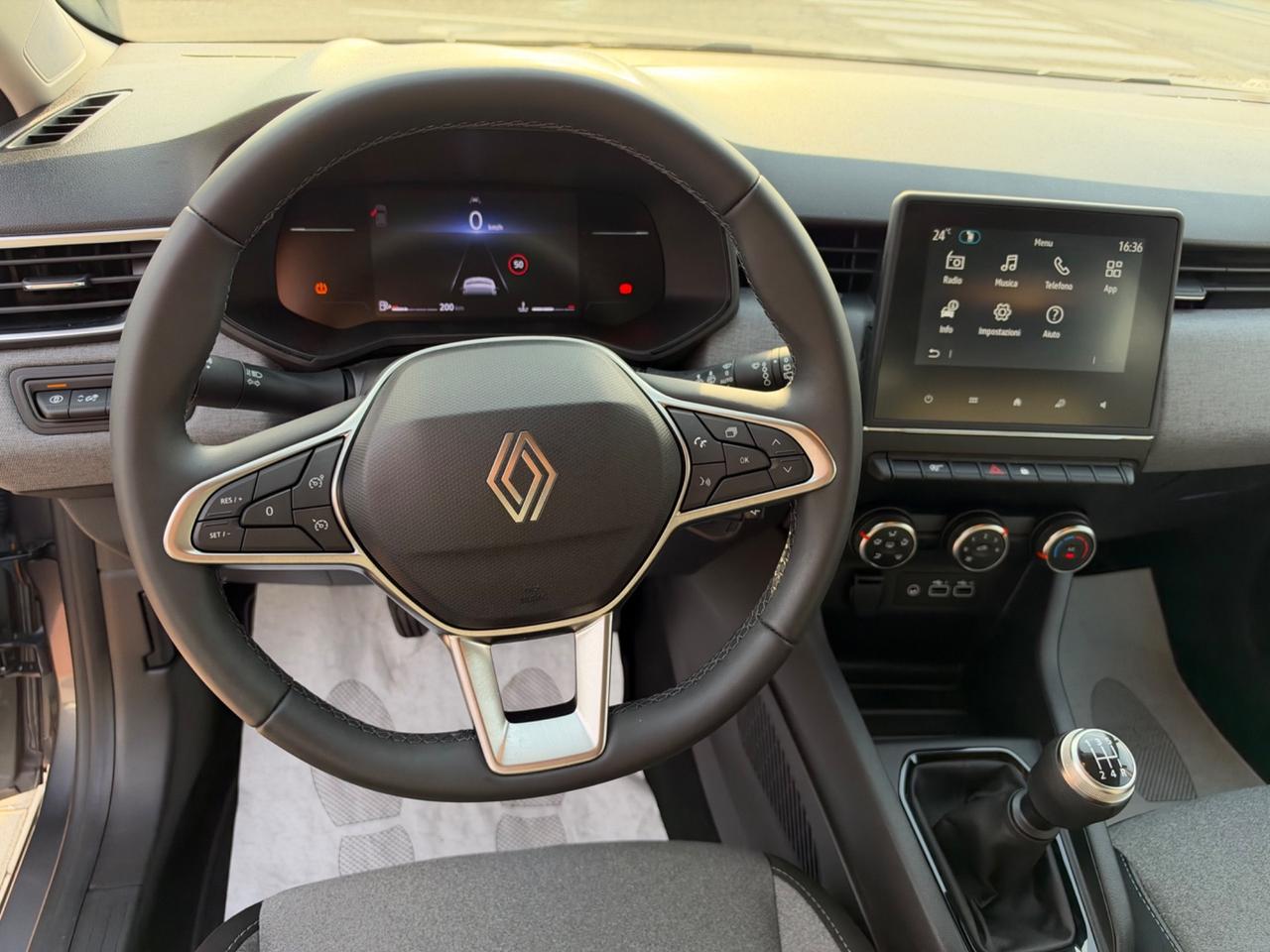 Renault Clio SCe 65 CV 5 porte Evolution NEOPATENTATI