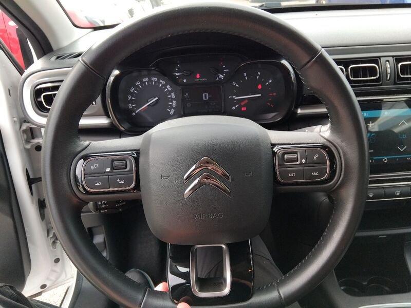 Citroën C3 III 2017 1.2 puretech Shine s&s 83cv