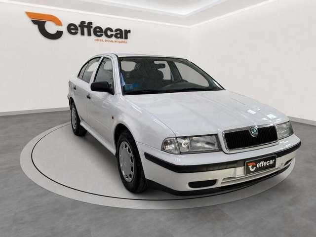 Skoda Octavia 1.6/75 CV cat GLX