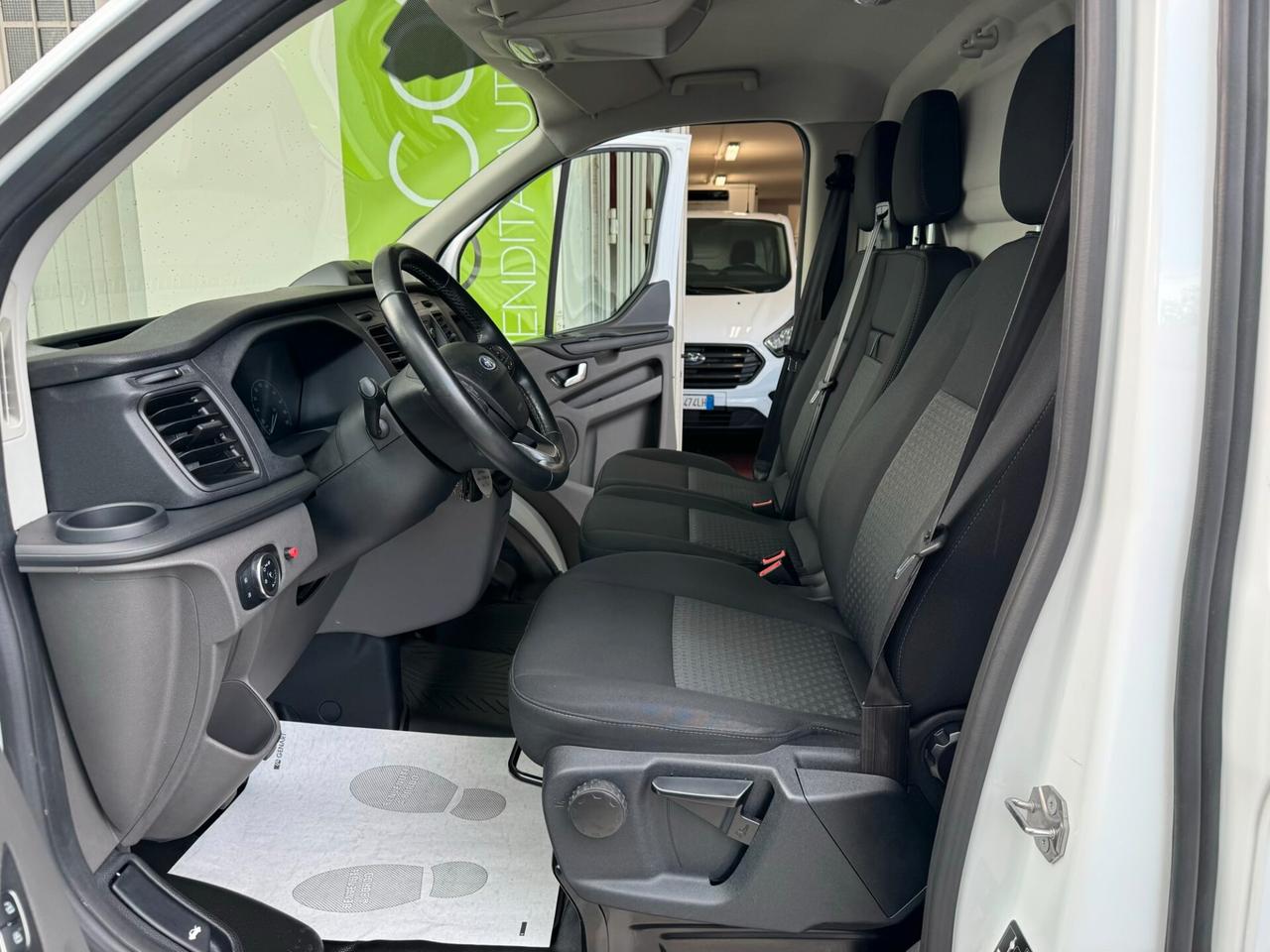 Ford Transit Custom 2.0d 130CV TREND UNIPRO GAR24M