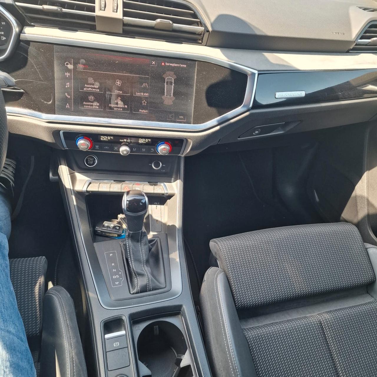 Audi Q3 SPB 35 TDI quattro S tronic line edition impeccabile UNICO PROPRIETARIO