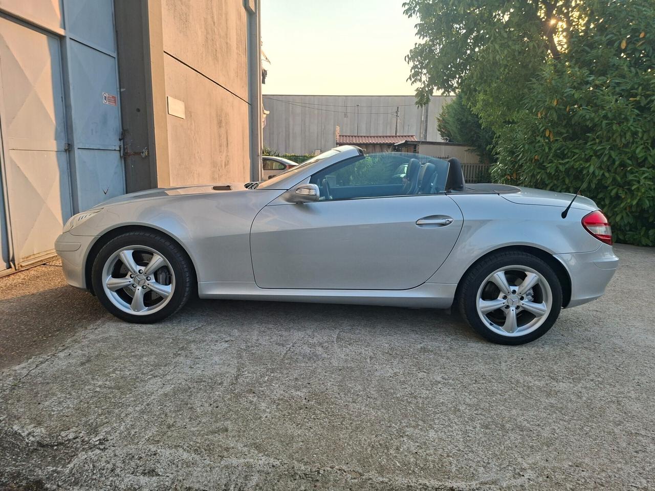 Mercedes SLK R171 350 V6 272cv *Cambio manuale ASI