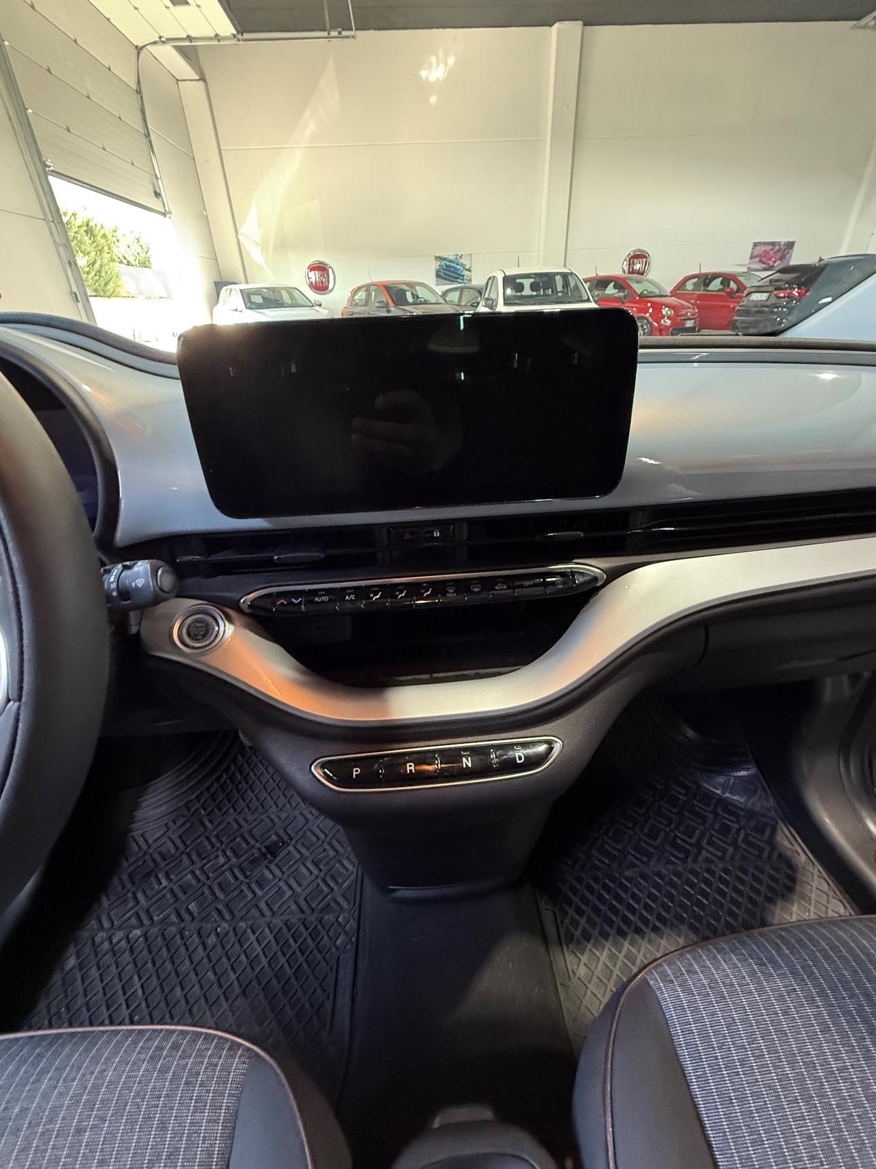 Fiat 500 500e Berlina 42 kWh Passion