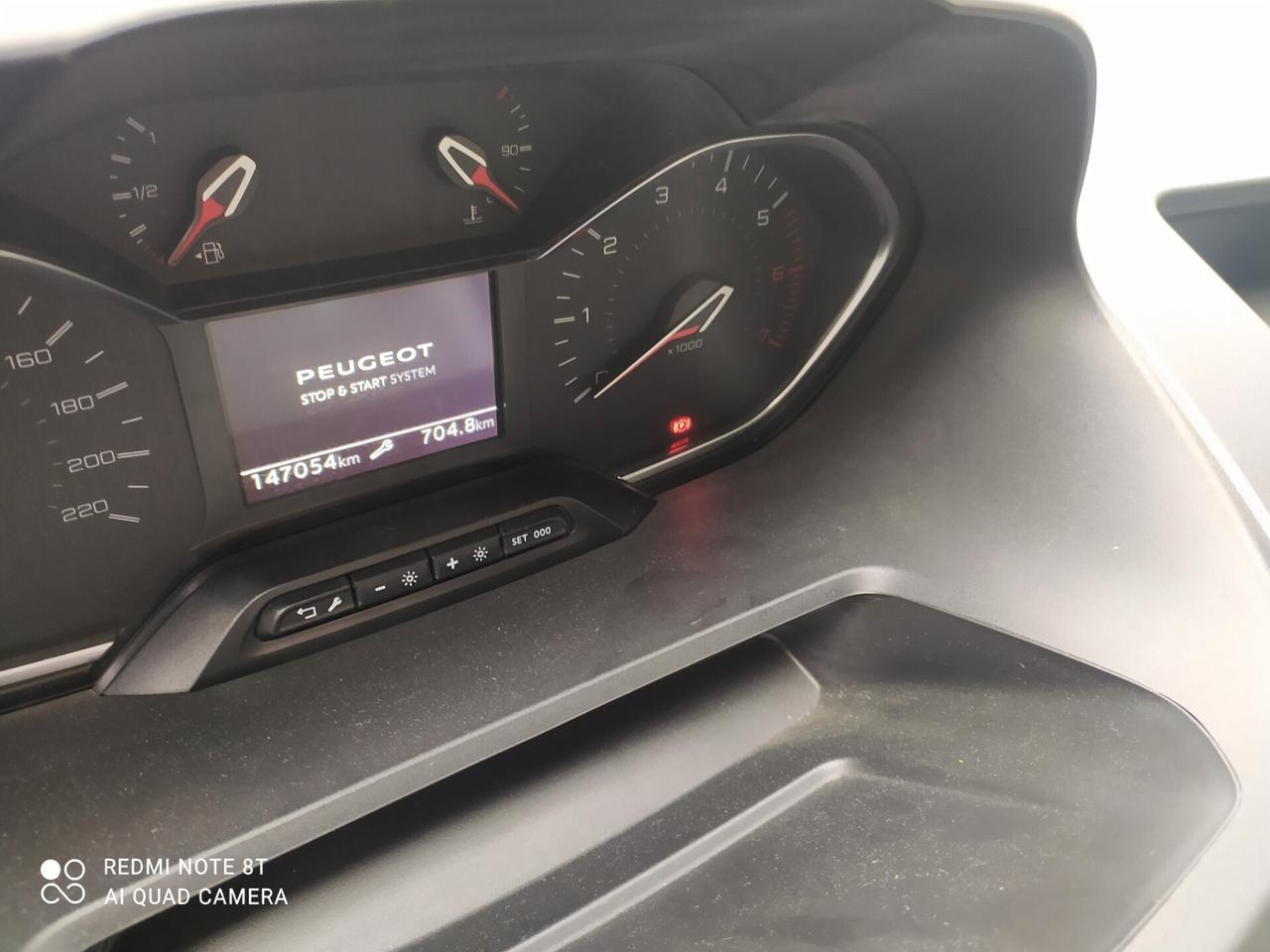 Peugeot Rifter BlueHDi 100 S&S Allure Standard MIX Autocarro 5 posti