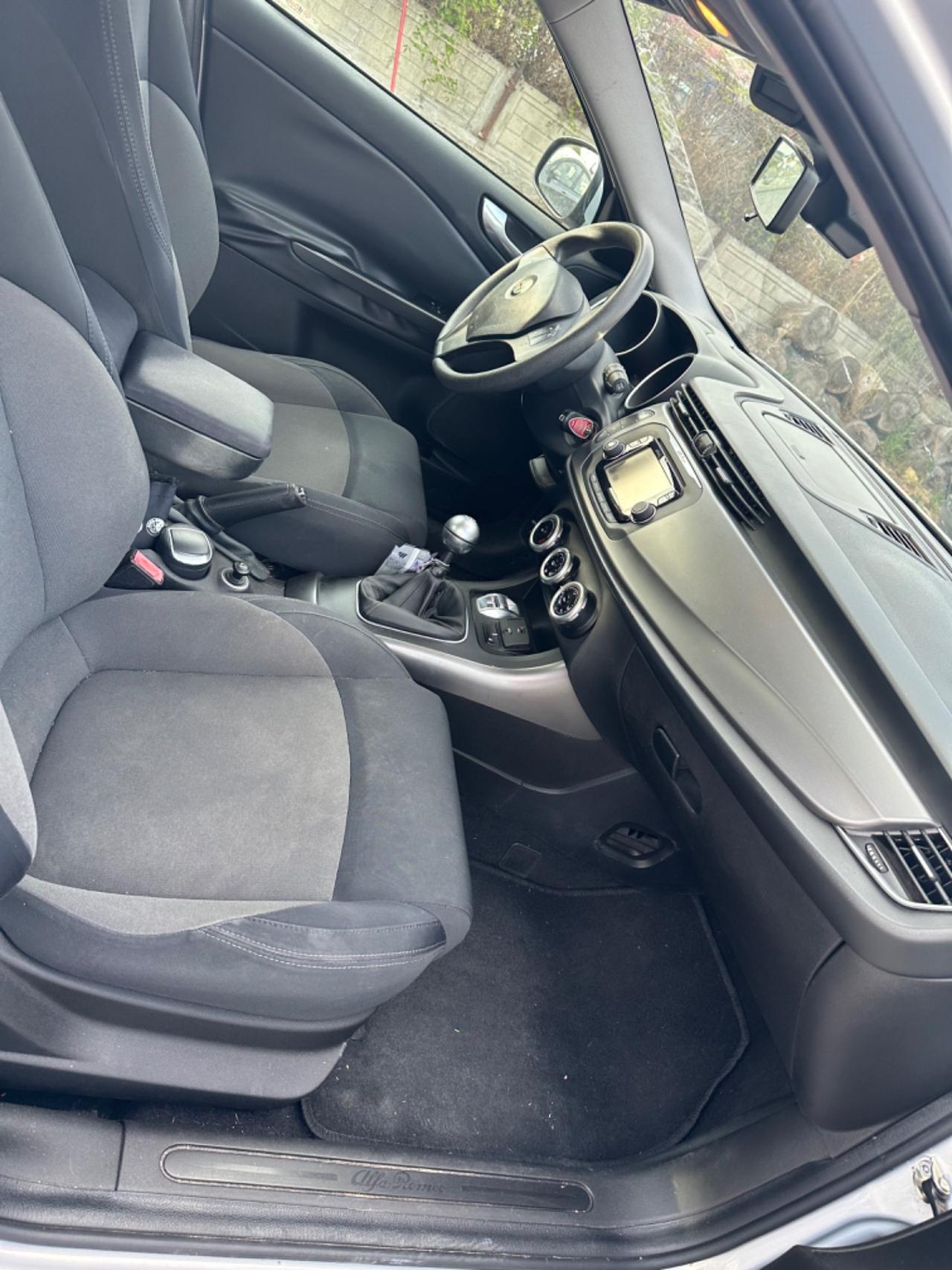 Alfa Romeo Giulietta 1.4 Turbo 120 CV GPL Distinctive