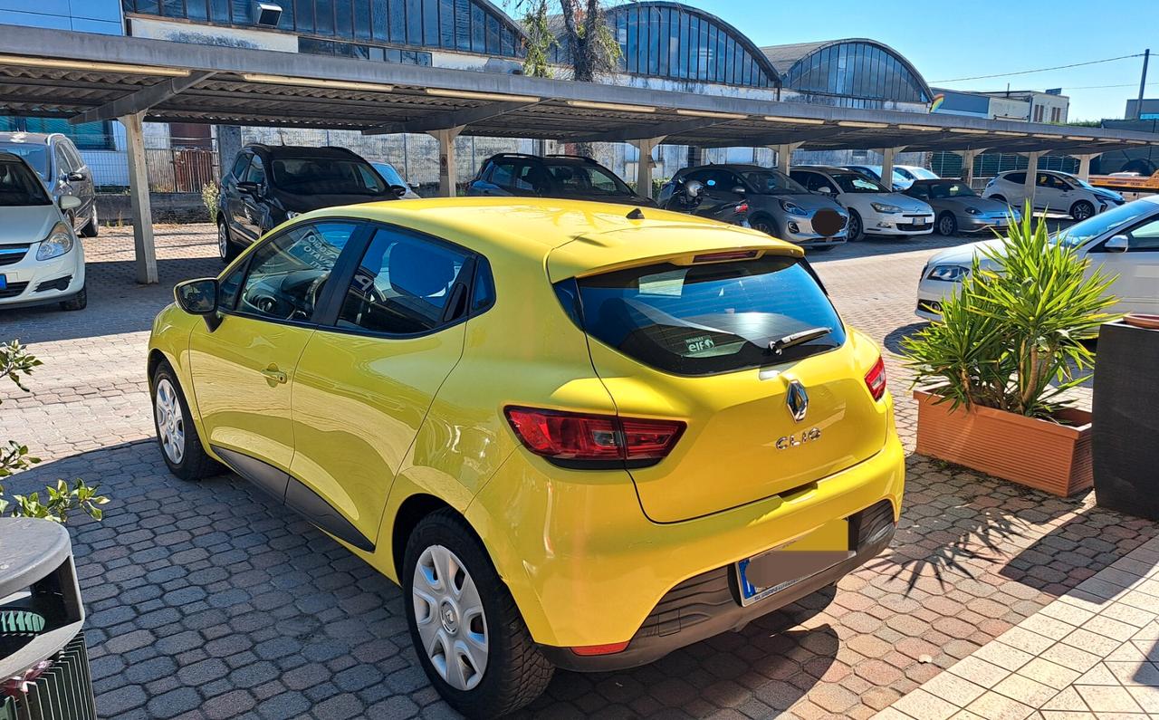 Renault Clio 1.2 16V 5 porte Live! OK NEO PATENTATI