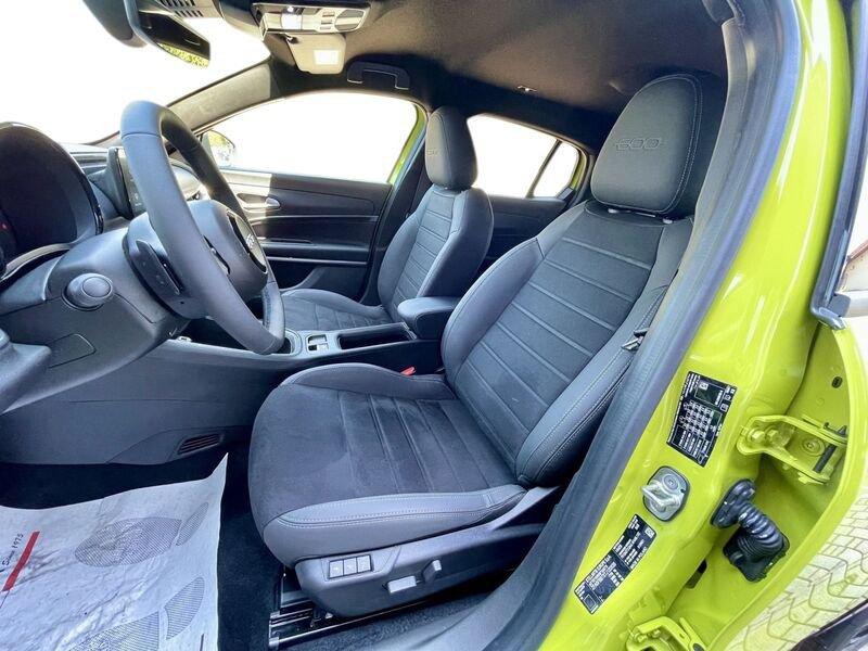 FIAT 600 1.2 hybrid Sport 145cv auto - KM0