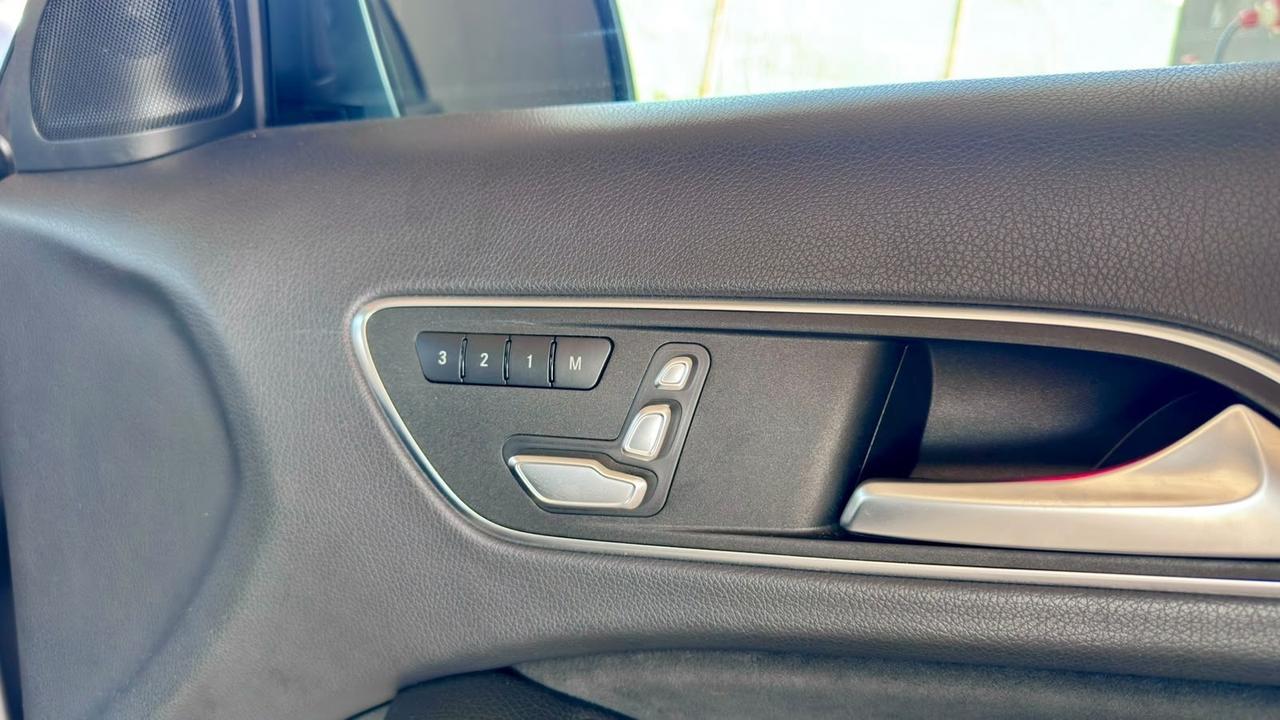 Mercedes-benz A 200 d Automatic 4Matic Premium