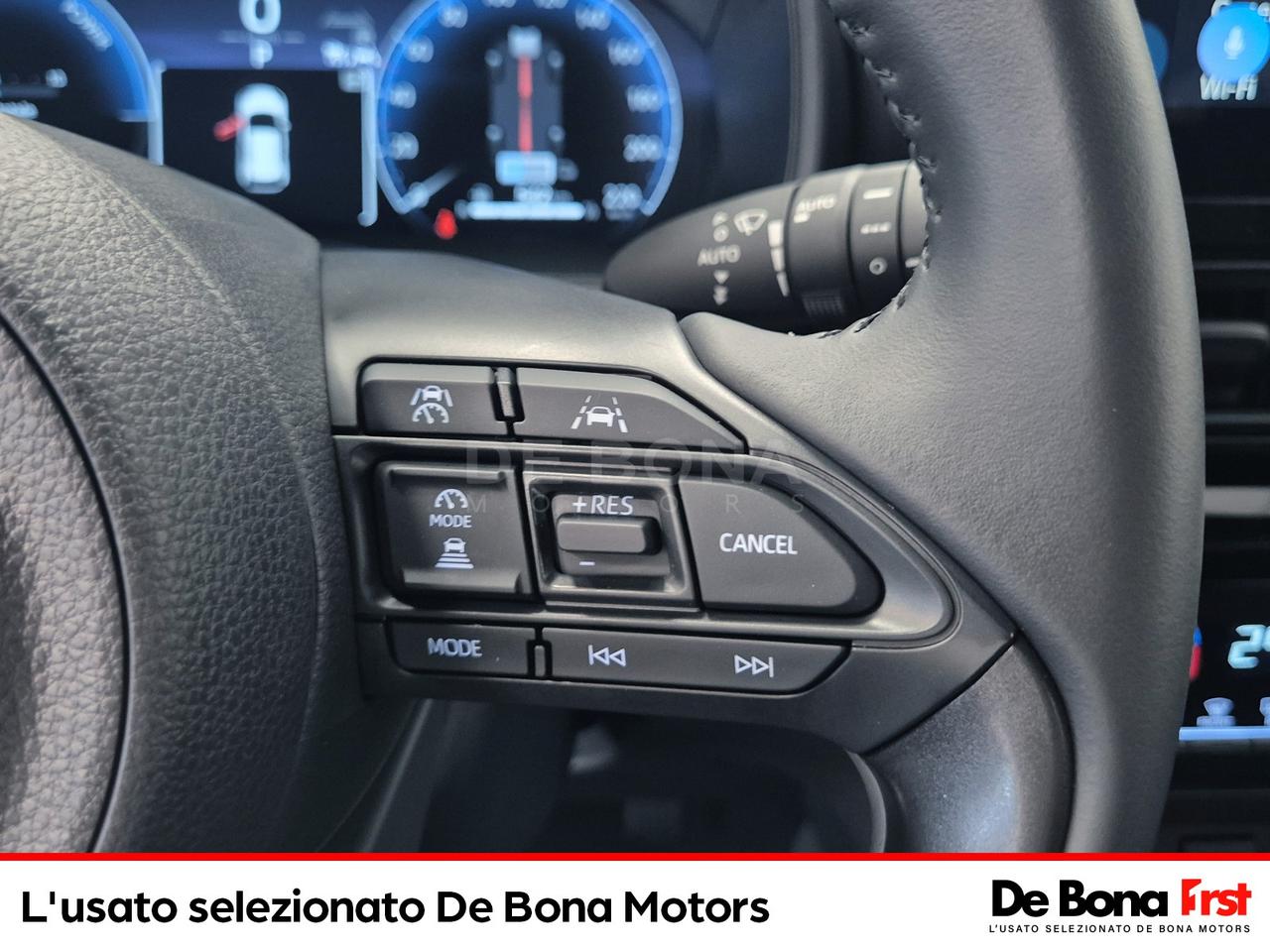 Toyota Yaris cross 1.5h premiere awd-i 130cv e-cvt