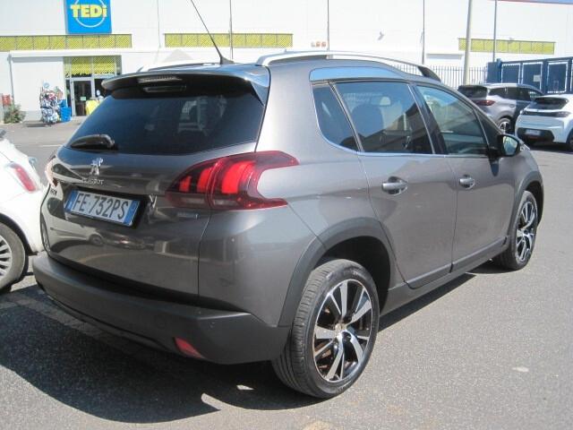 Peugeot 2008 BlueHDi 100 Allure
