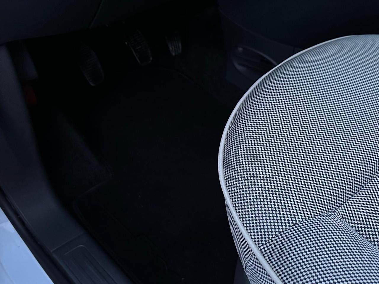 Fiat 500 1.3 Multijet 16V 75 CV Lounge 60000 KM