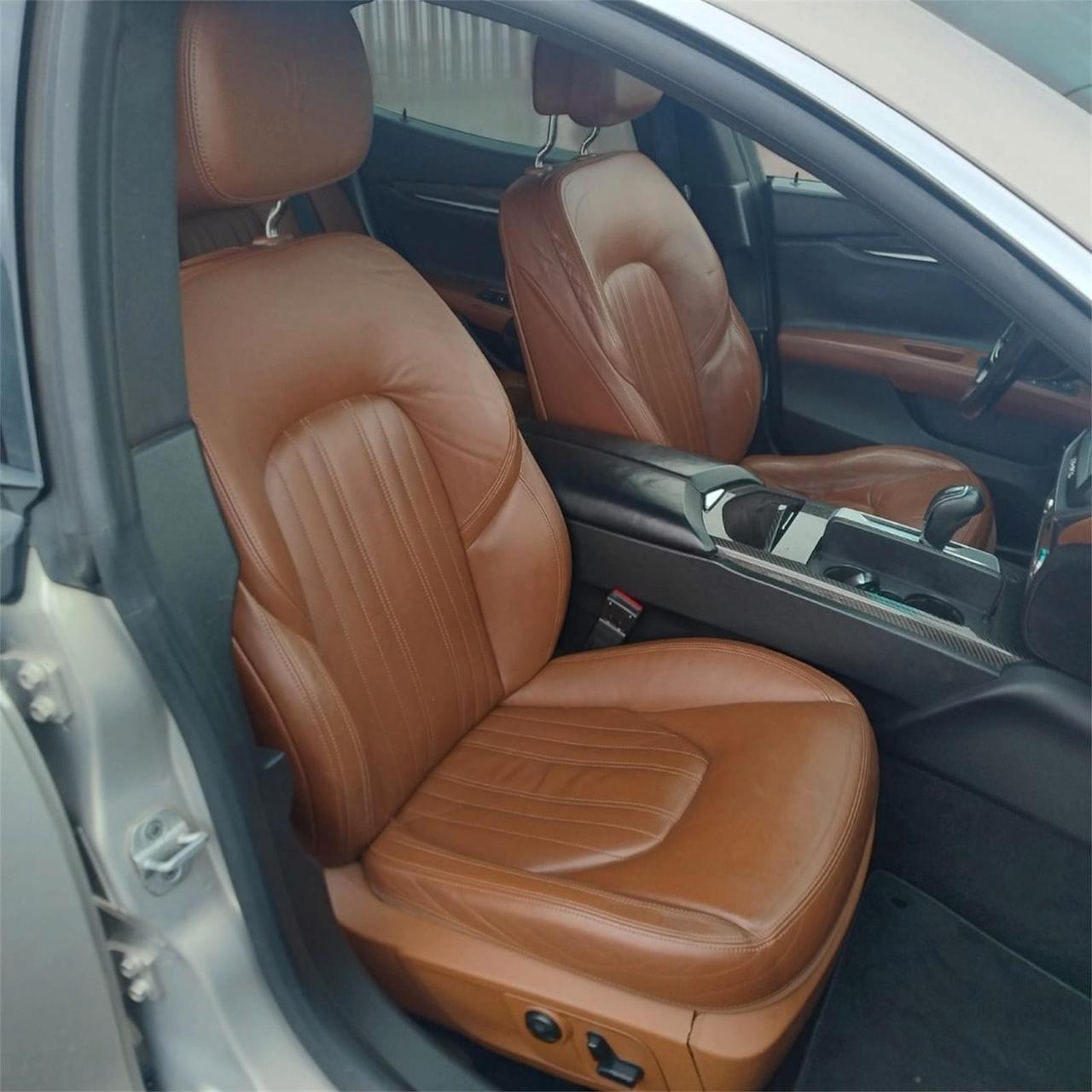 Maserati Ghibli 3.0 V6 ds 275cv auto