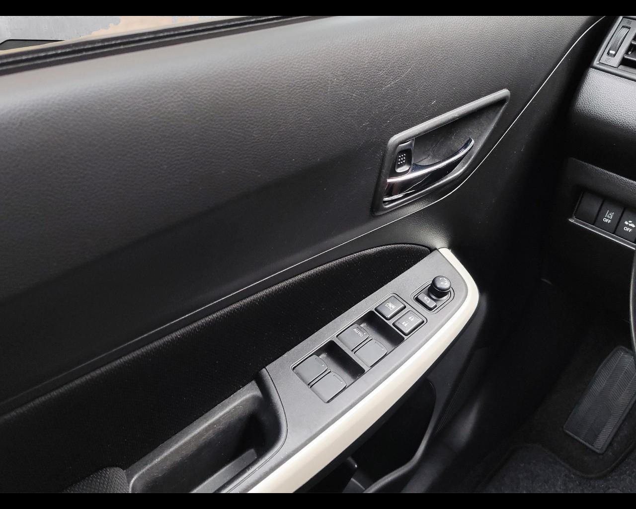 SUZUKI Swift (2017-2024) - Swift 1.2 Hybrid 4WD AllGrip Top