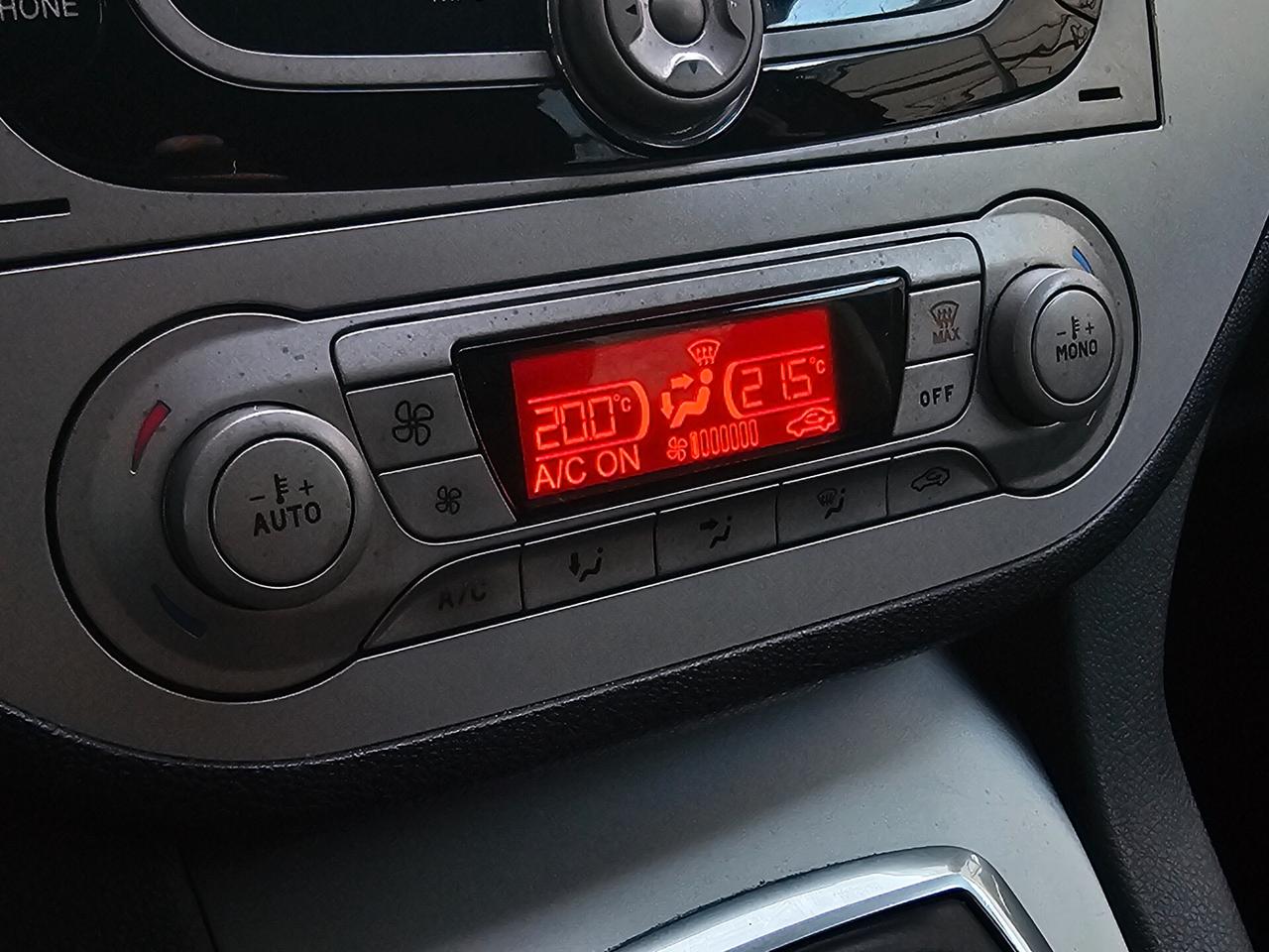 Ford Kuga 2.0 TDCi 140 CV 2WD Titanium DPF