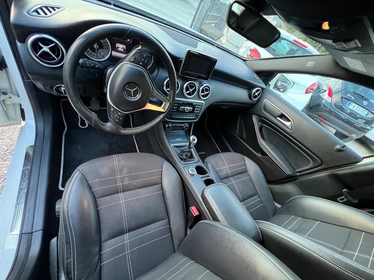 Mercedes-benz A 180 CDI Night Edition