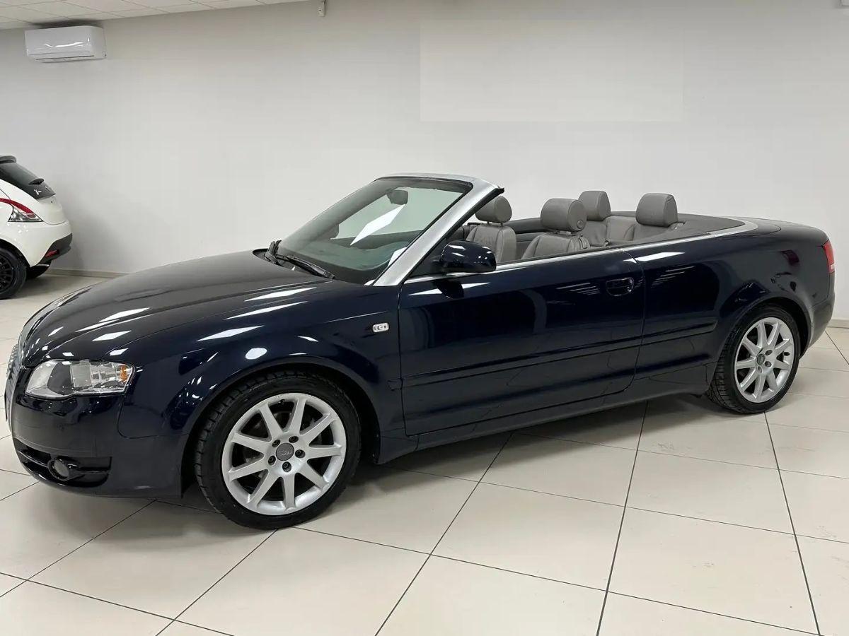 Audi A4 Cabrio 2.5 V6 TDI