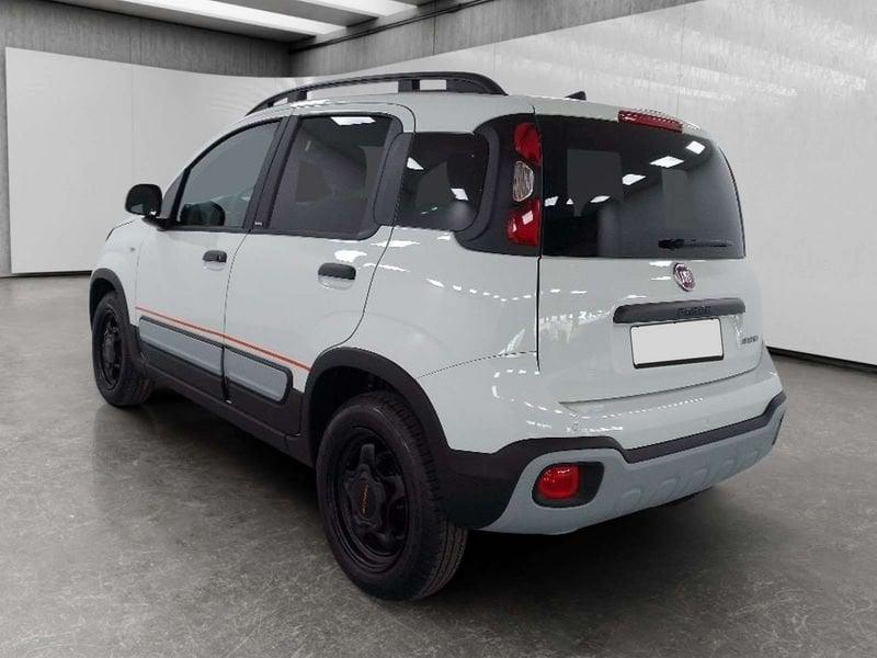 FIAT Panda Cross Panda 1.0 firefly hybrid Garmin s&s 70cv 5p.ti
