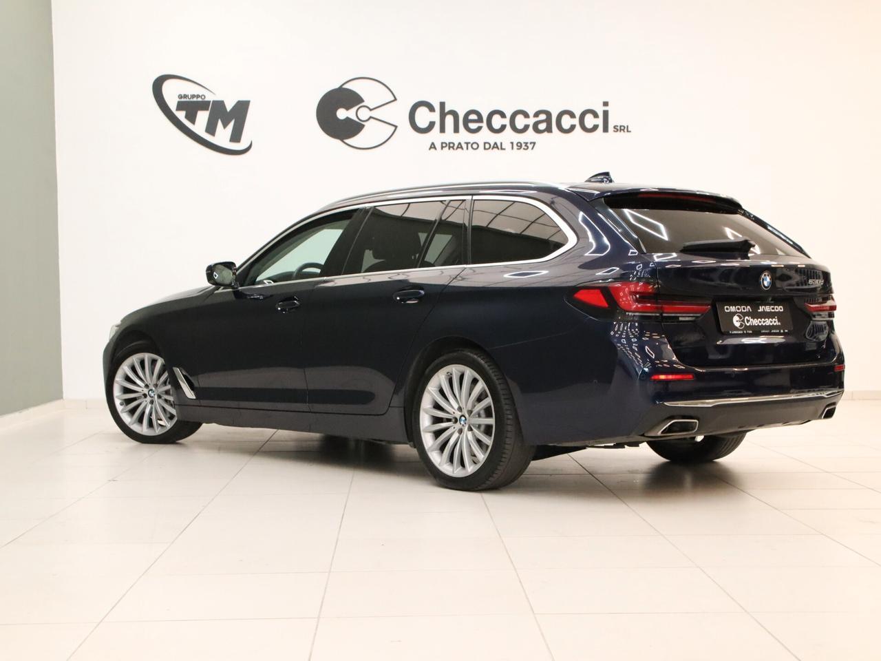 BMW 530d Serie 5 Touring Luxury mhev 48V auto IVA ESPOSTA