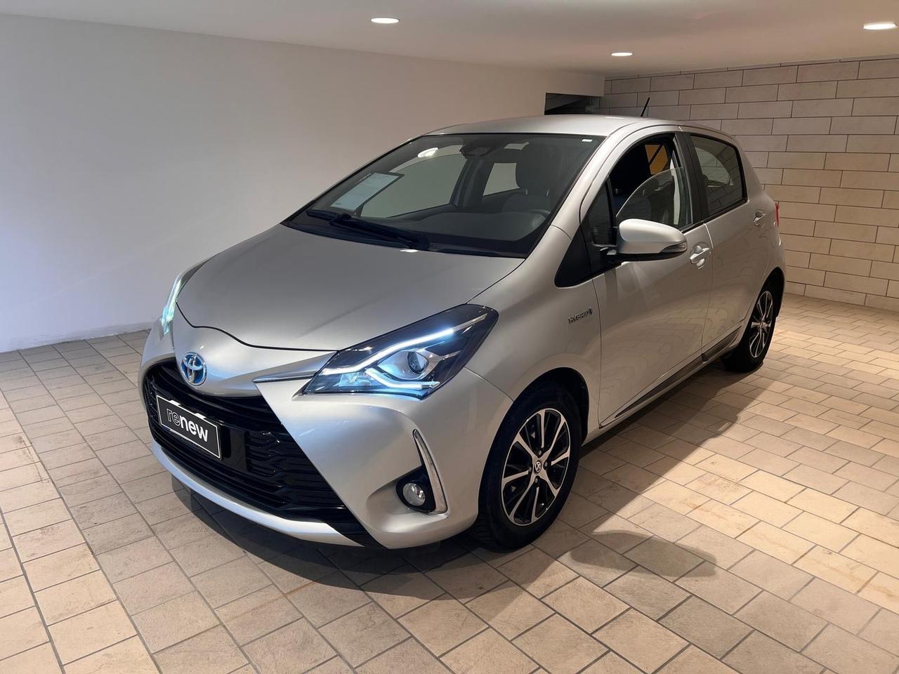 Toyota Yaris 1.5 Hybrid 5 porte Cool 2018