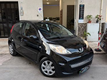 Peugeot 107 1.0 68CV 5p. Sweet Years NUOVISSIMA