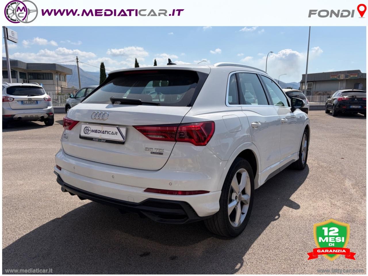 AUDI Q3 35 TDI quattro S tronic Business