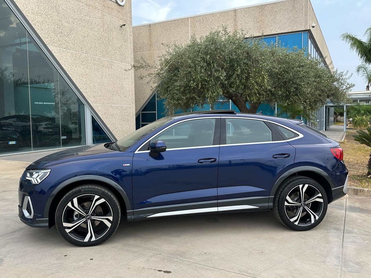 Audi Q3 spb 35 Sline possibilità noleggio no scoring