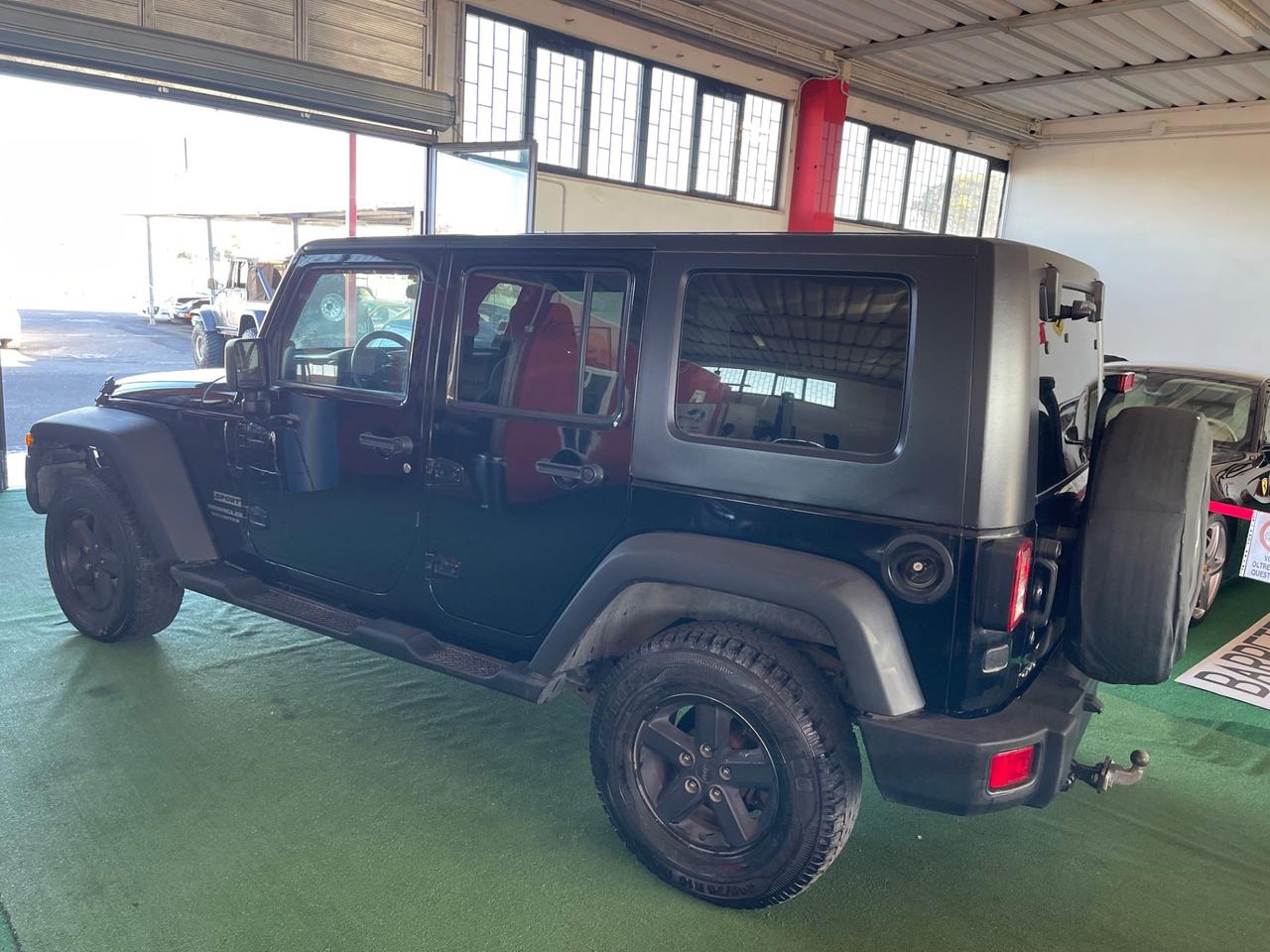 Jeep Wrangler Unlimited 2.8 CRD Gancio PERMUTE RATE