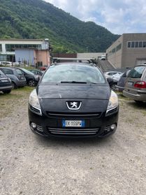 Peugeot 5008 2.0 HDi 150CV Allure
