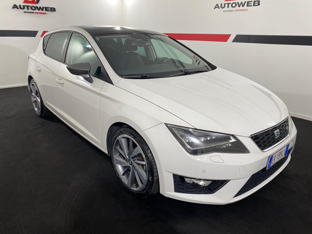 Seat Leon 2.0 TDI 150 CV FR* TETTO APRIBILE*