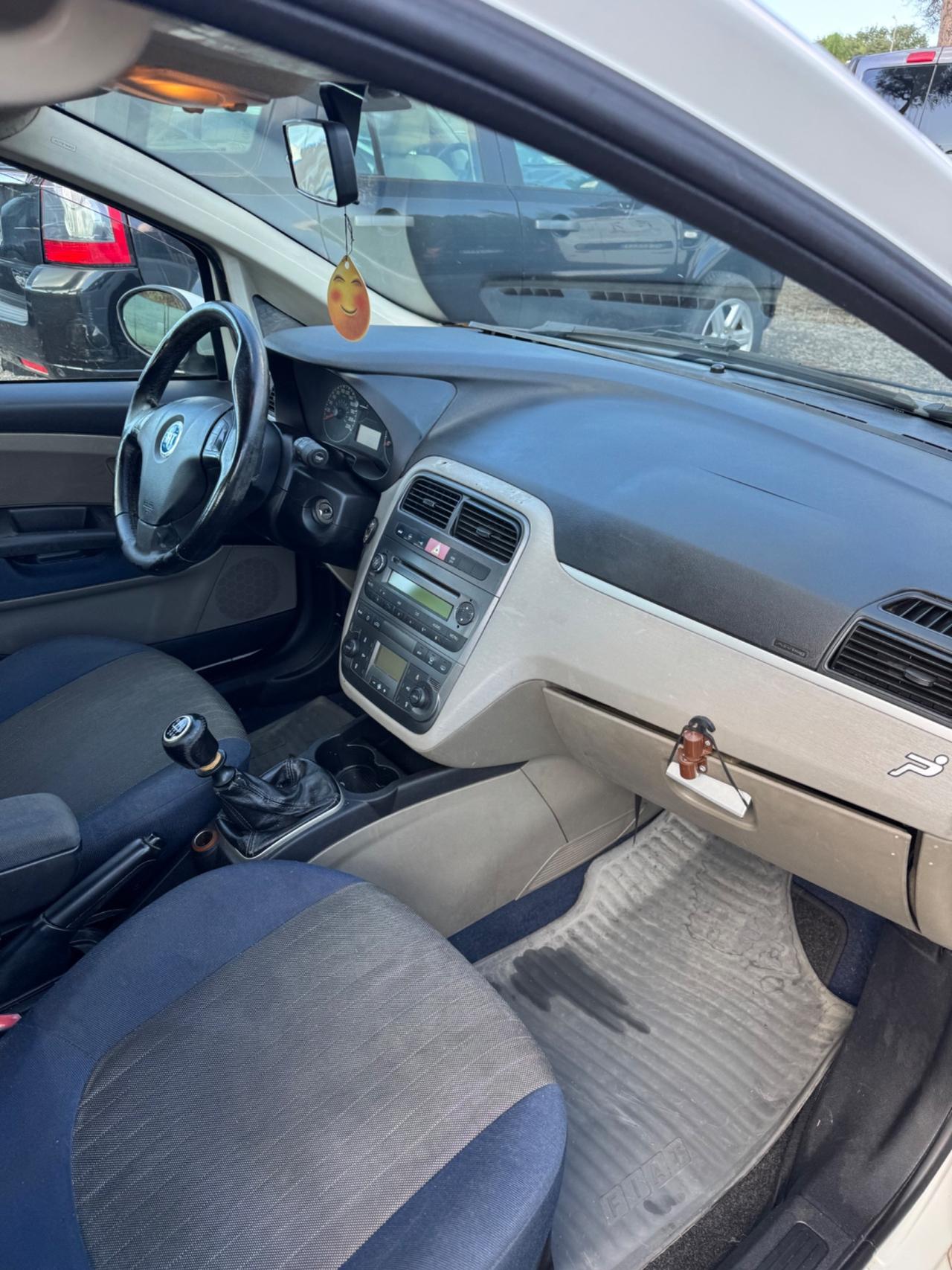 Fiat Grande Punto 1.3 MJT 75 CV 5 porte Active