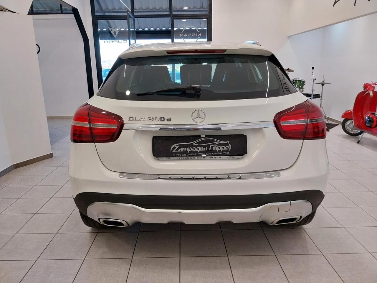 Mercedes-benz GLA 200 d Sport 2018 IVA