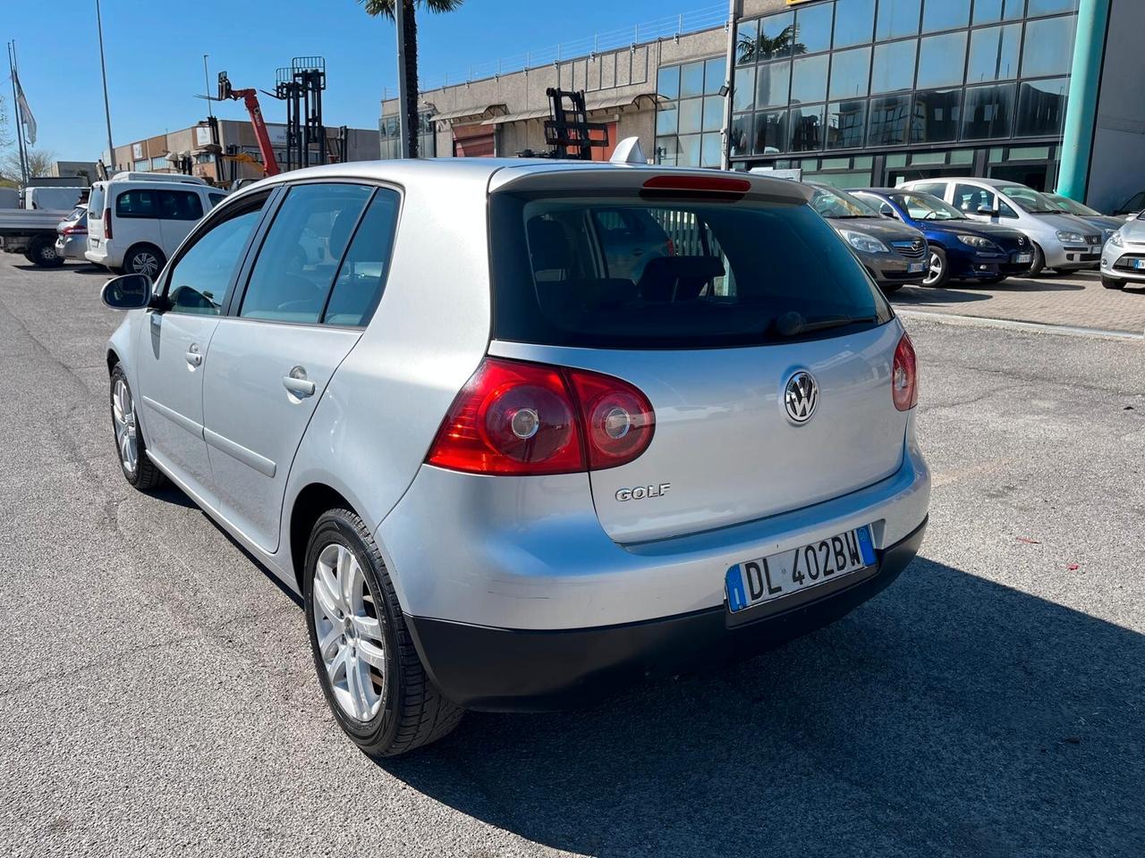 Volkswagen Golf 1.6 5p. Comfortline