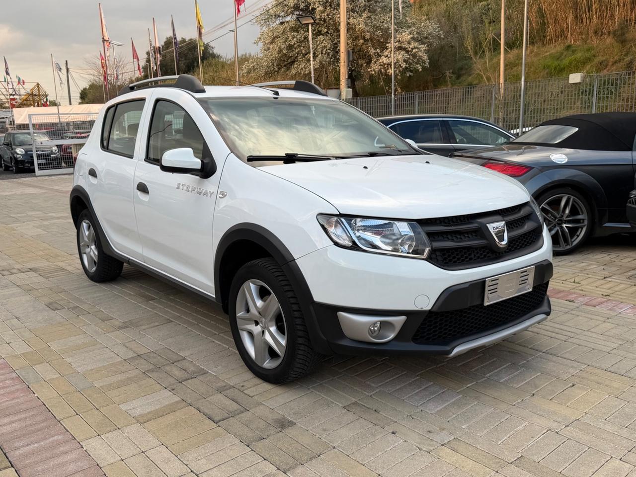 Dacia Sandero Stepway 0.9 tce (prestige) s