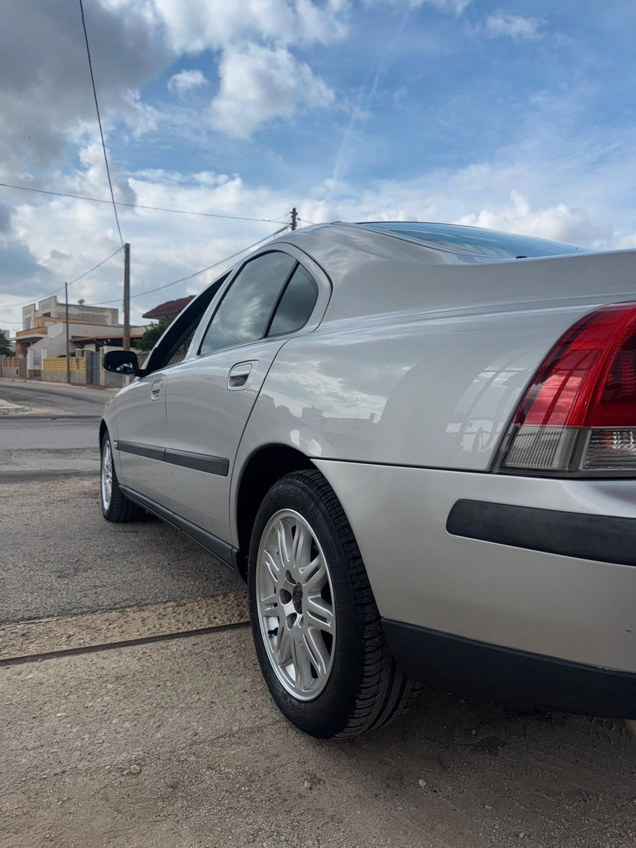 Volvo S60 2.4 D 20V (130CV) cat Summum